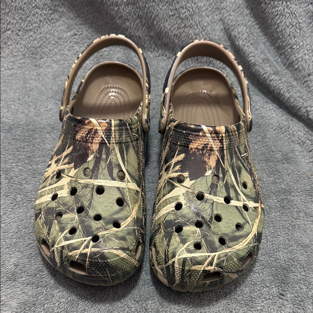 CROCS Men's Camouflage Water Shoes